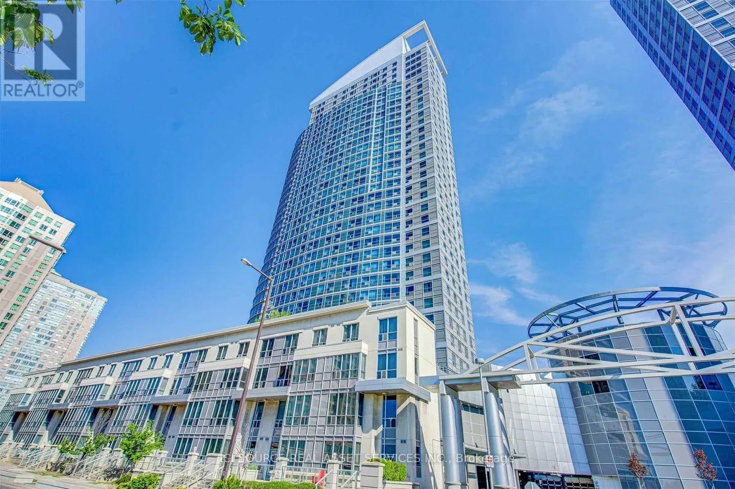 2808 - 36 LEE CENTRE DRIVE