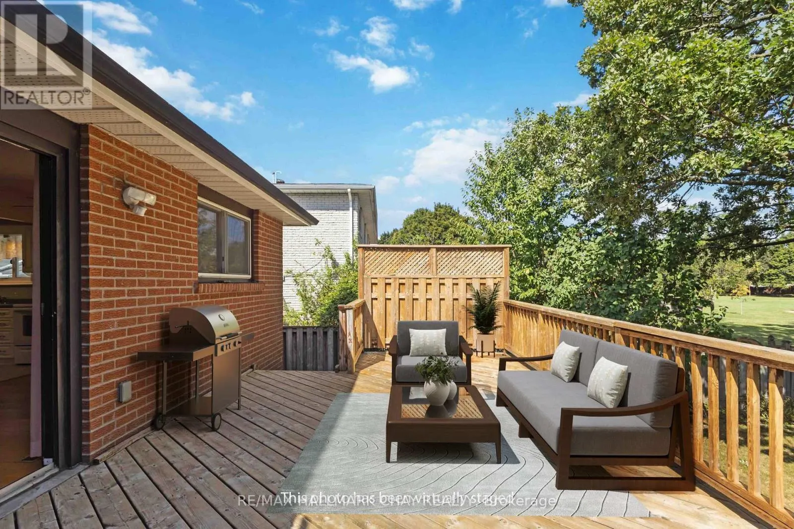 67 HEATHERSIDE DRIVE