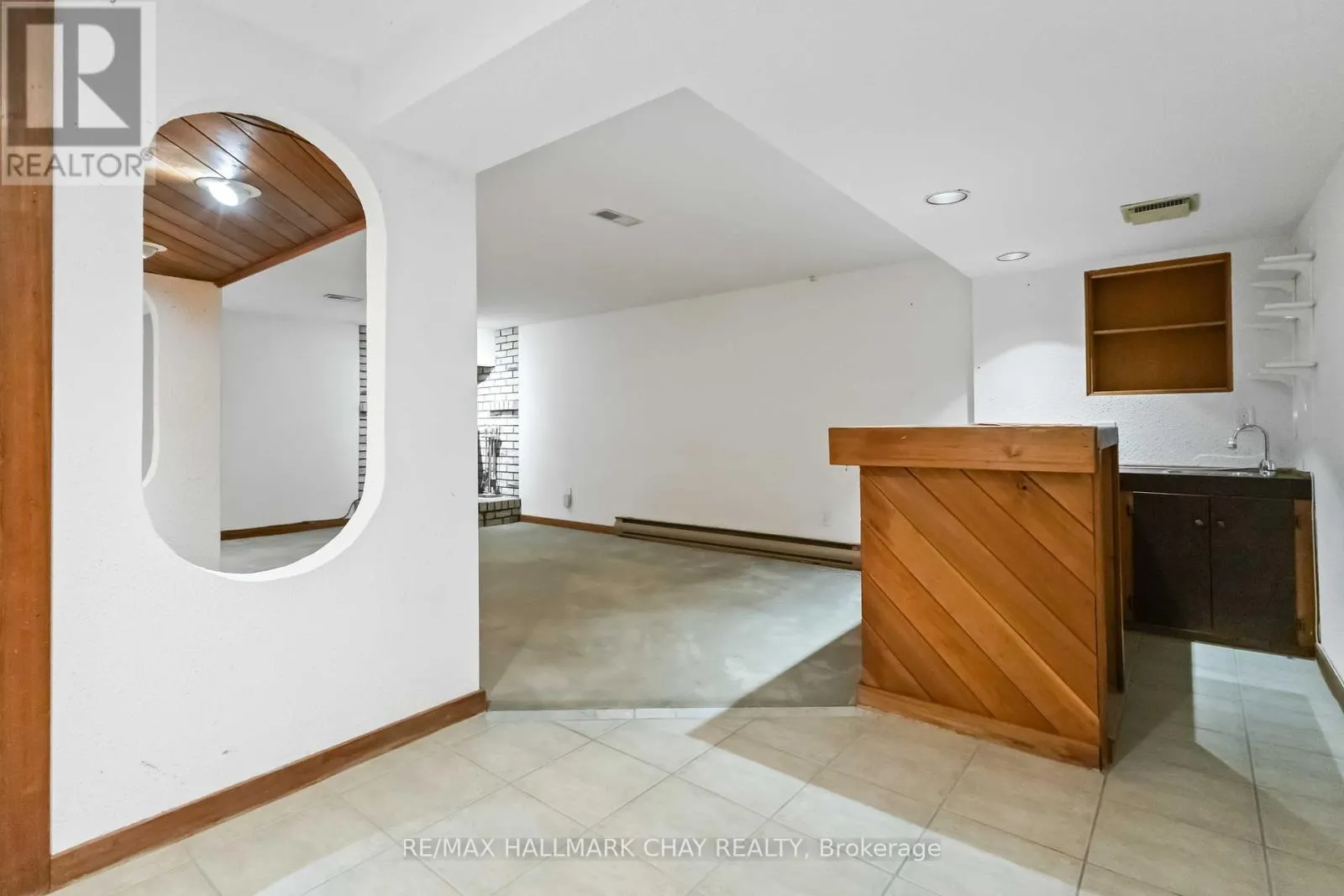 67 HEATHERSIDE DRIVE