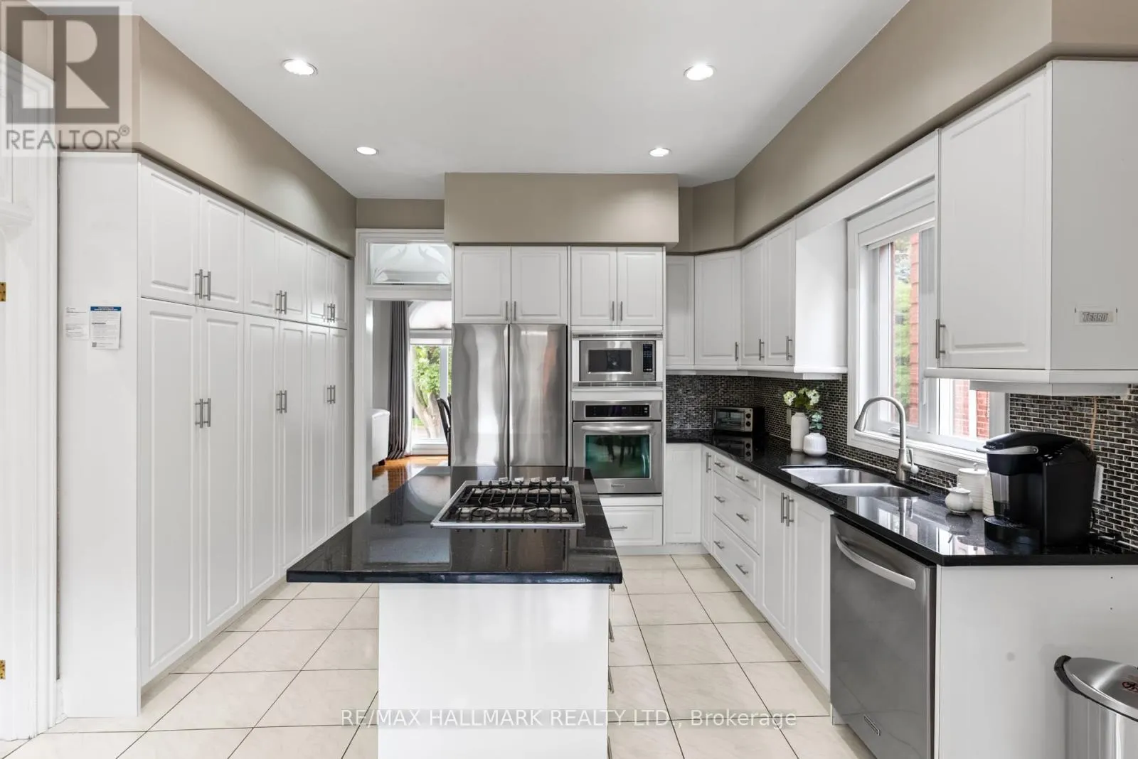 80 DUNSTALL CRESCENT