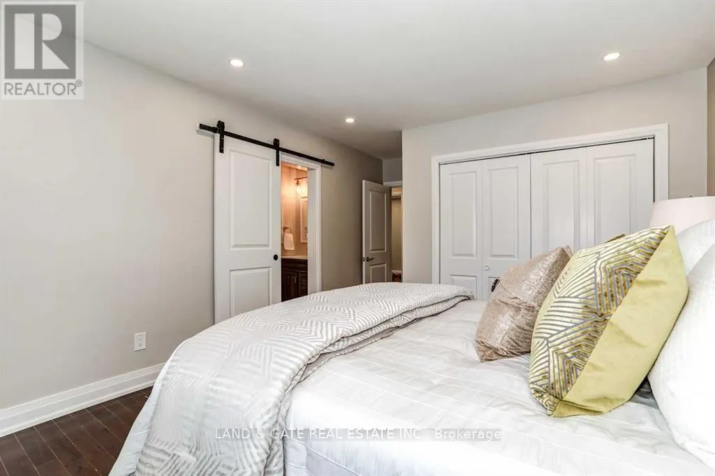UPPER - 860 CARNATION COURT, #UPPER