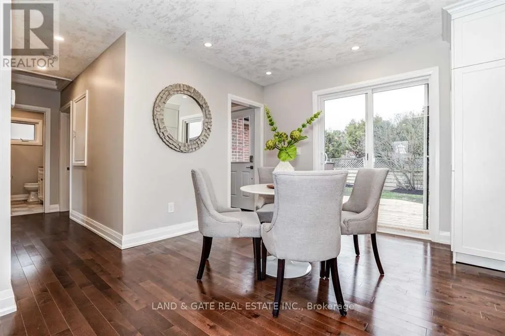 UPPER - 860 CARNATION COURT, #UPPER