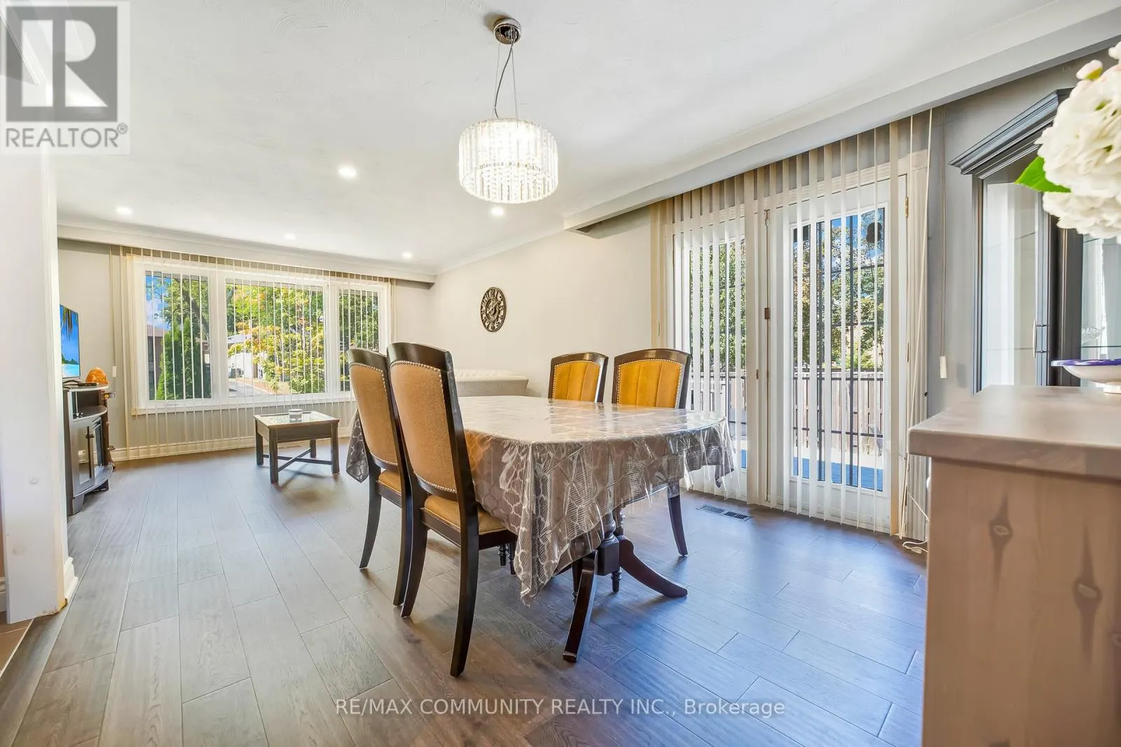 103 PACKARD BOULEVARD