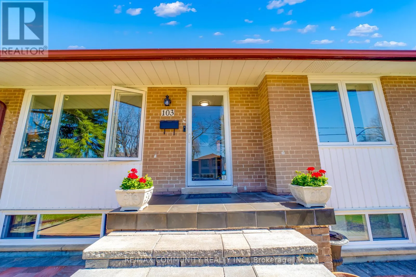103 PACKARD BOULEVARD