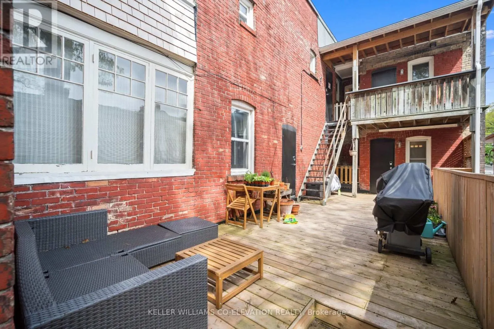 8 - 2461 QUEEN STREET E