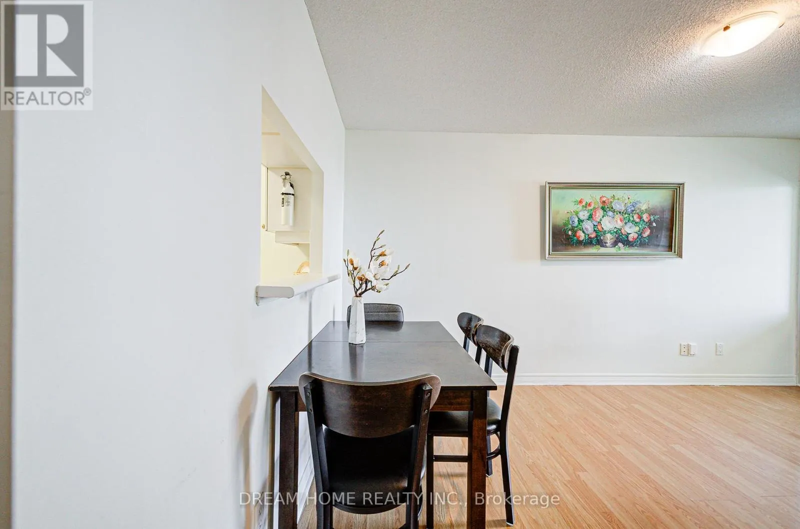 1531 - 68 CORPORATE DRIVE