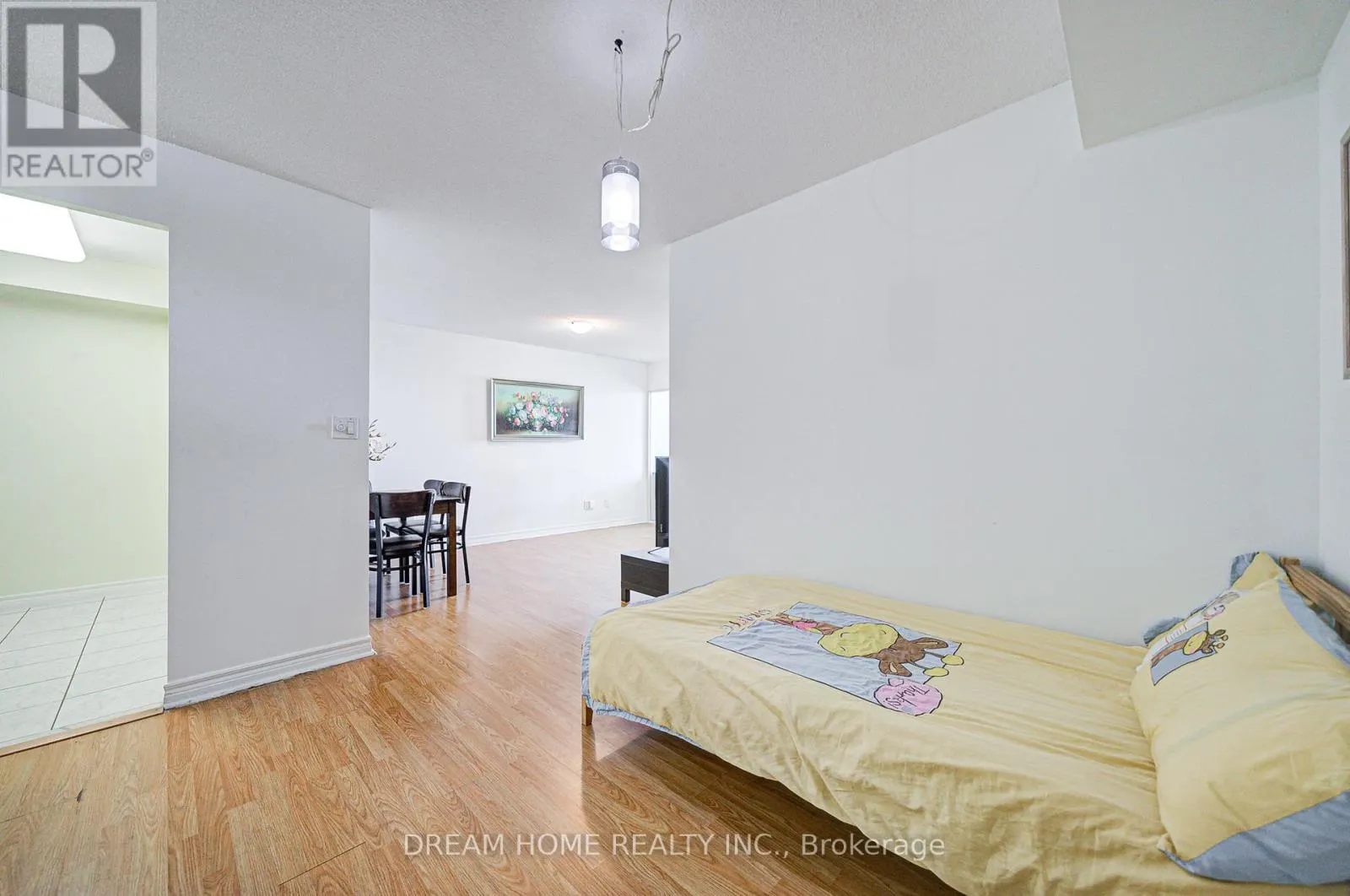 1531 - 68 CORPORATE DRIVE