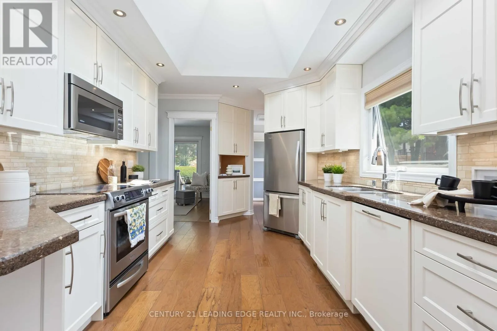 1801 APPLEVIEW ROAD