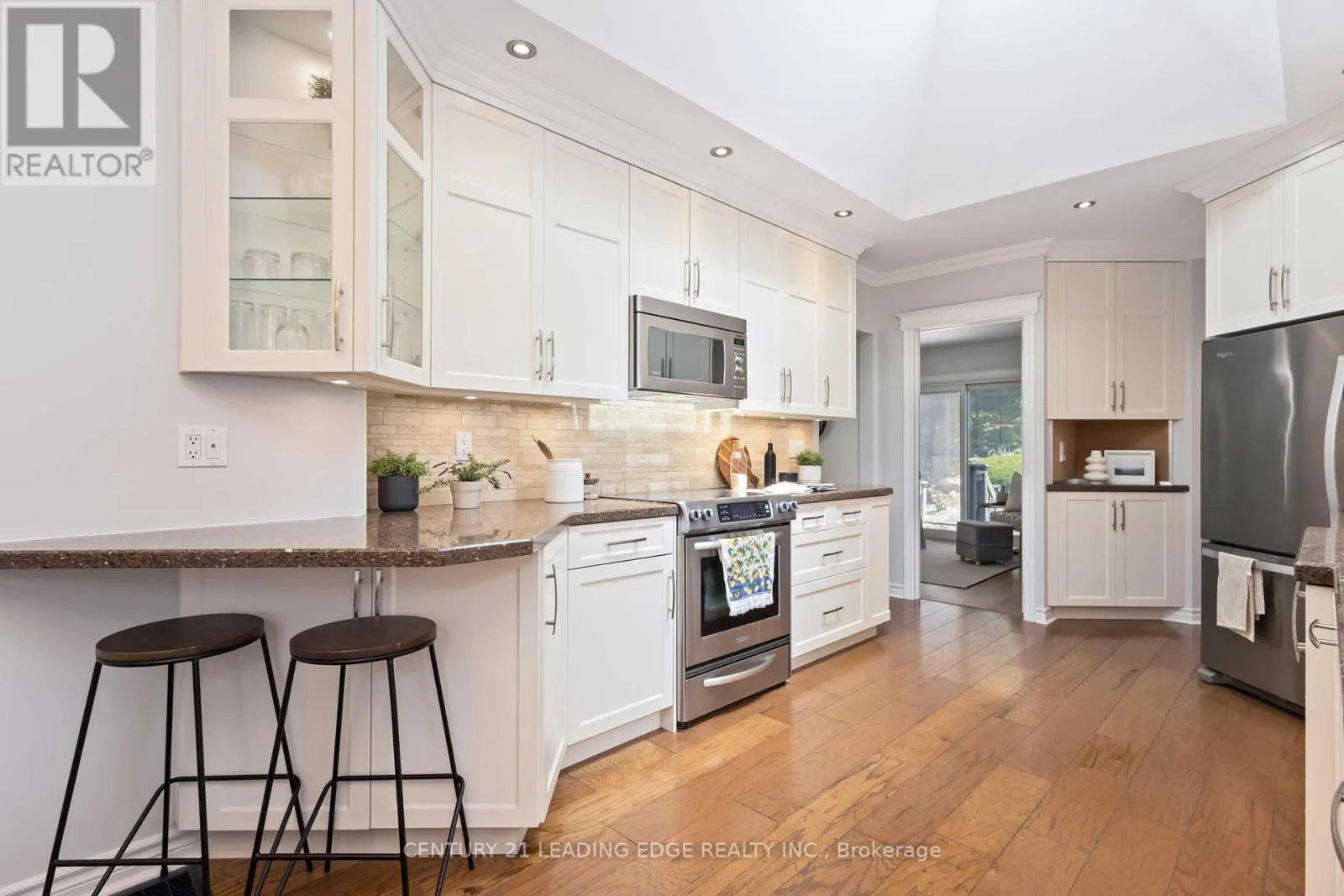 1801 APPLEVIEW ROAD