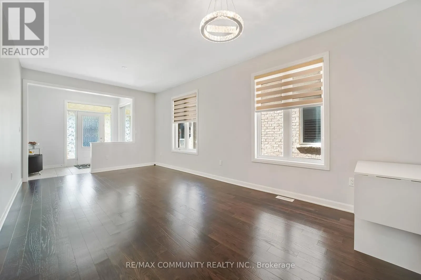 1064 CAMEO STREET