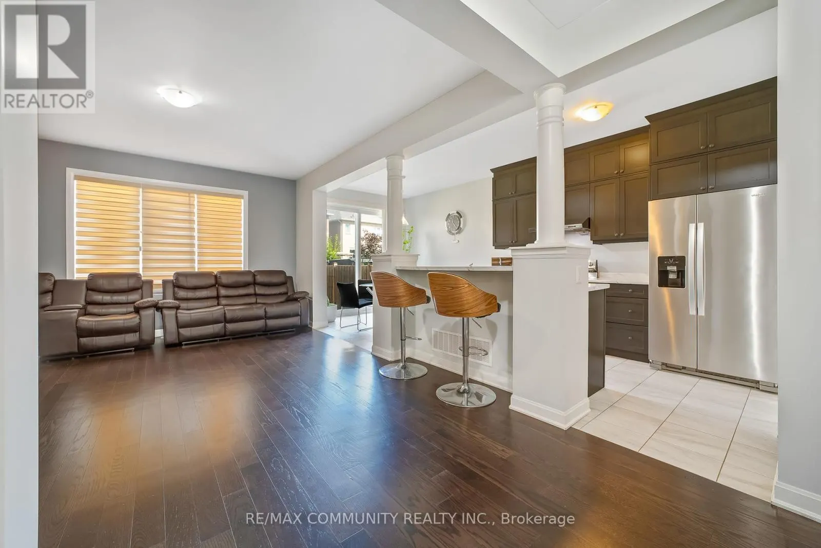 1064 CAMEO STREET