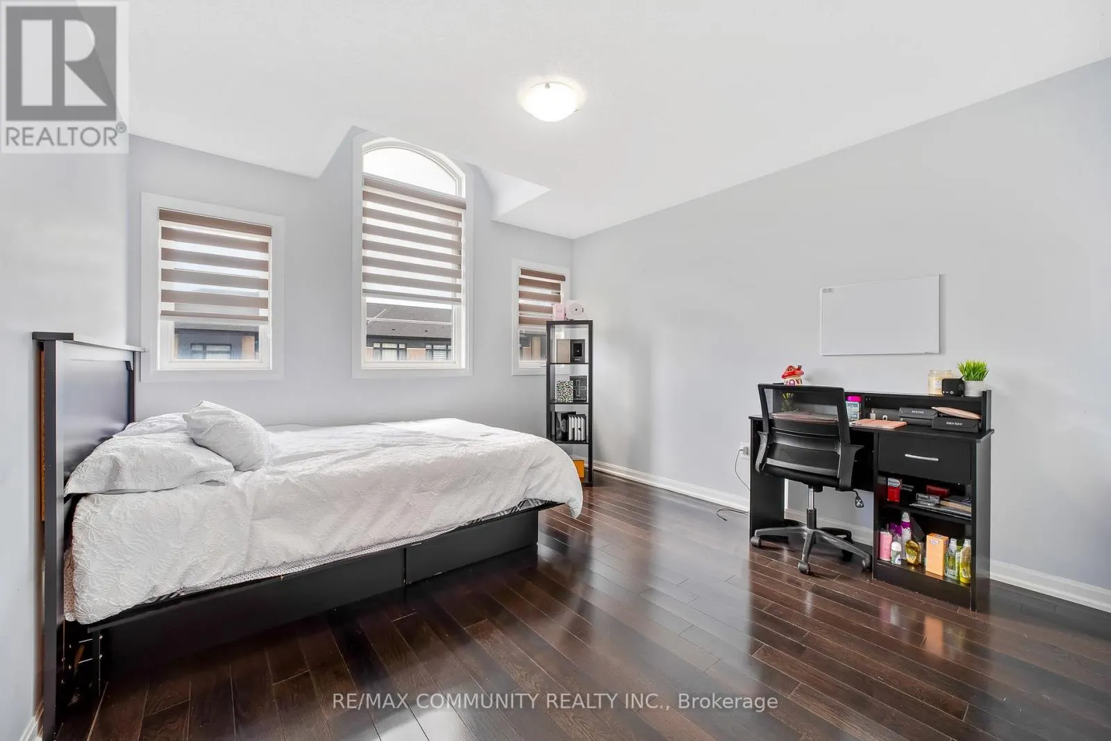 1064 CAMEO STREET