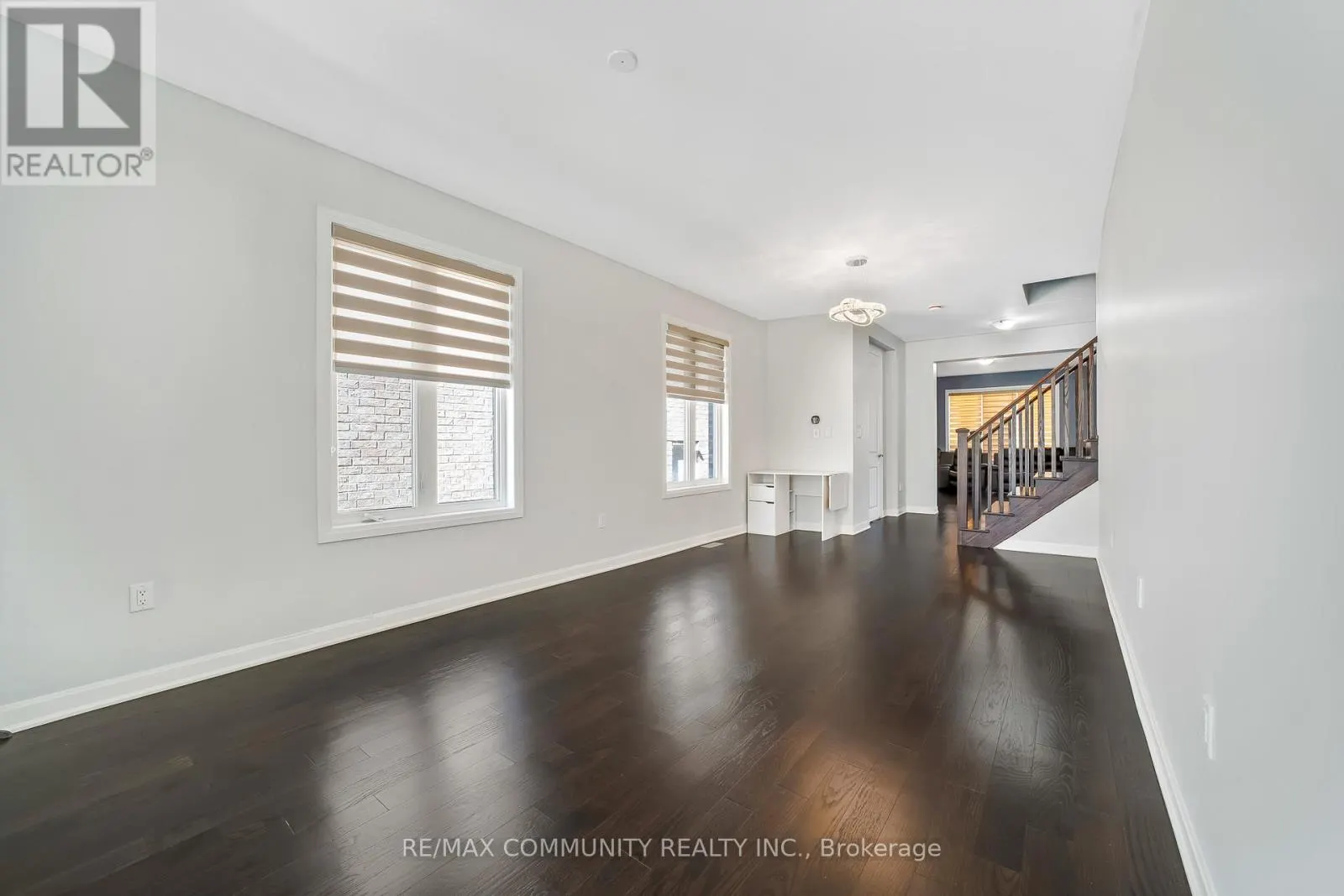 1064 CAMEO STREET