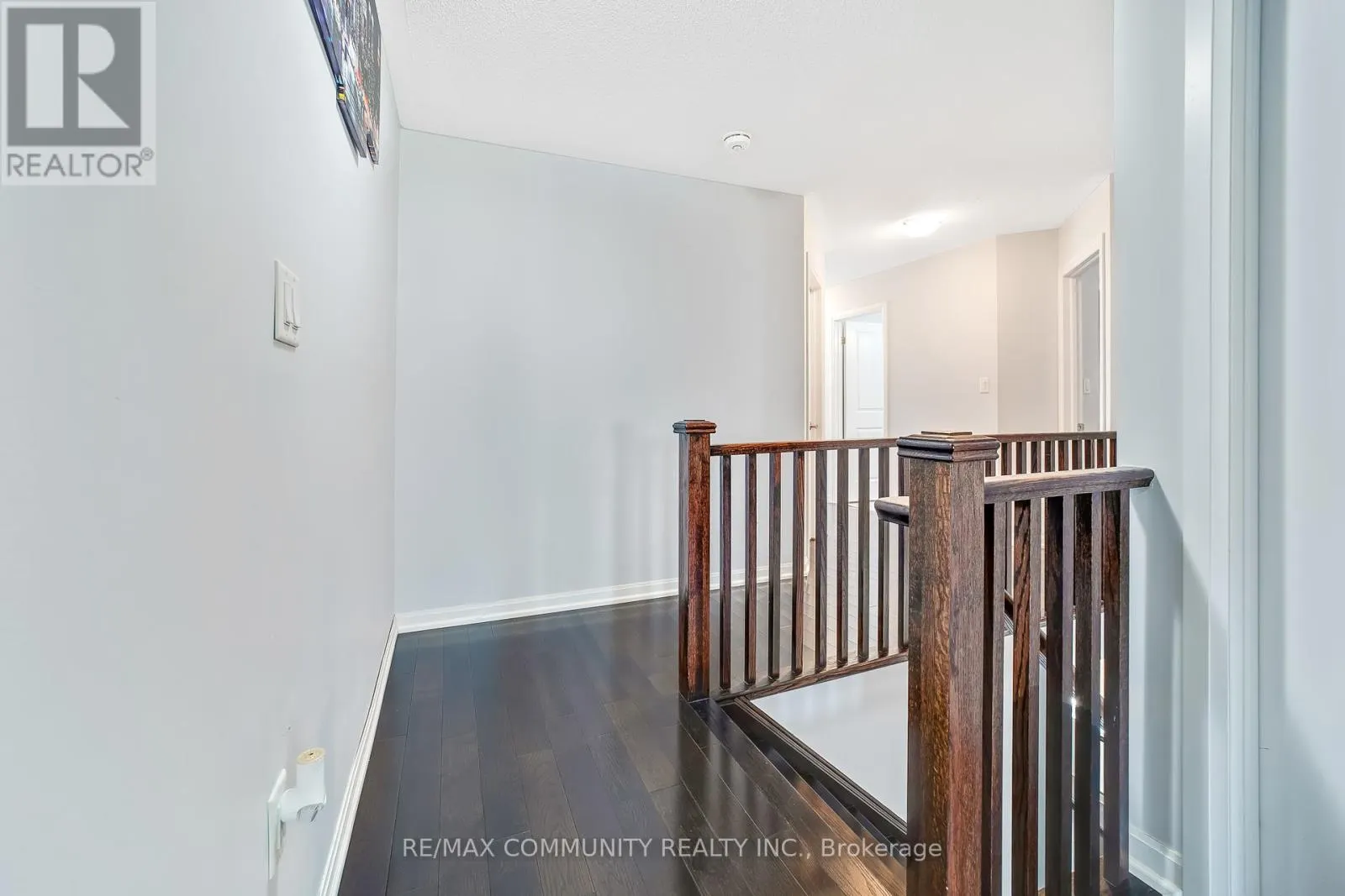 1064 CAMEO STREET
