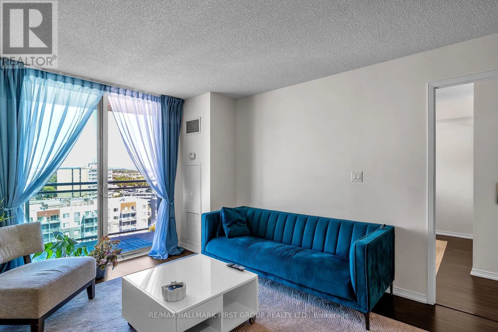 15A - 6 ROSEBANK DRIVE
