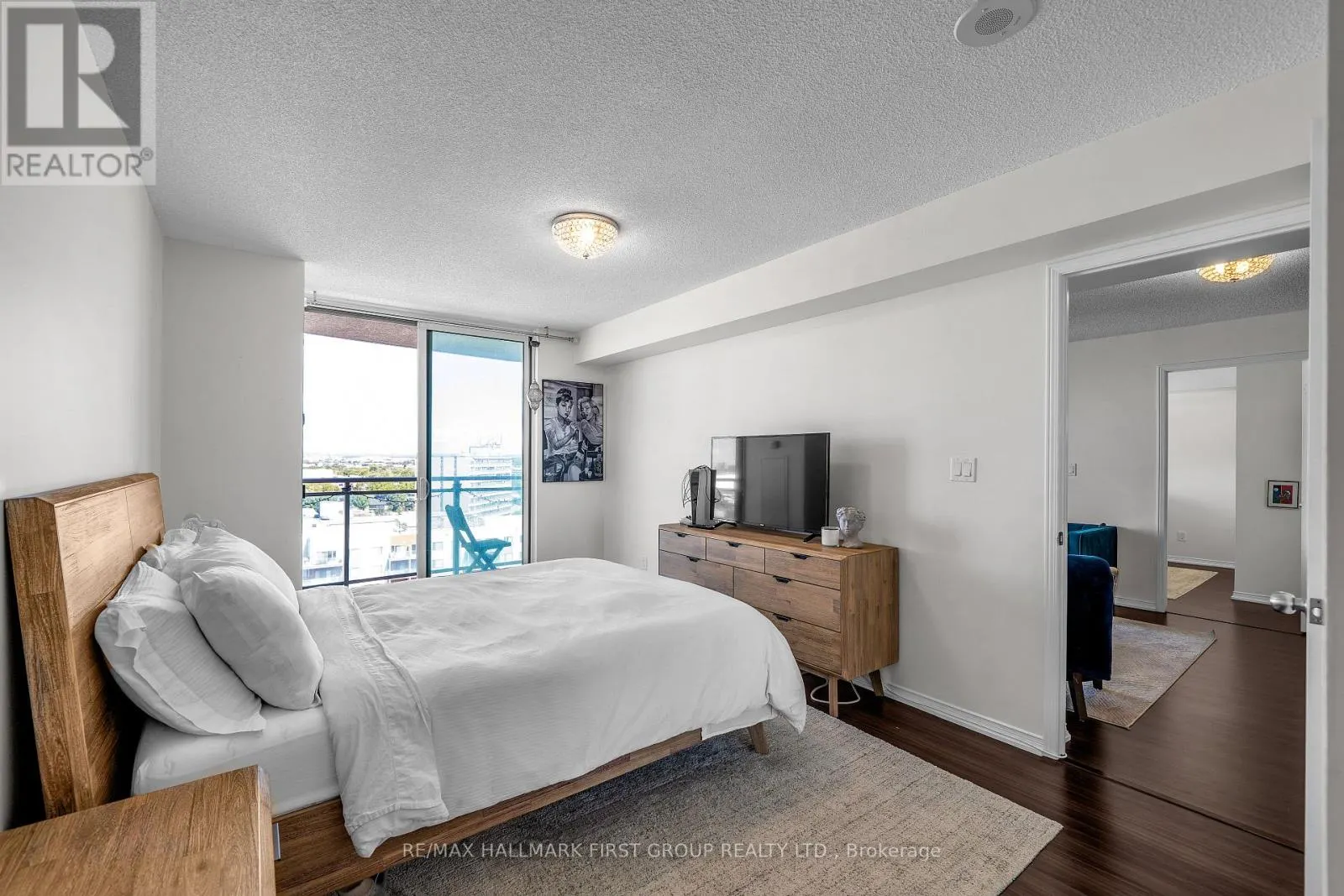 15A - 6 ROSEBANK DRIVE