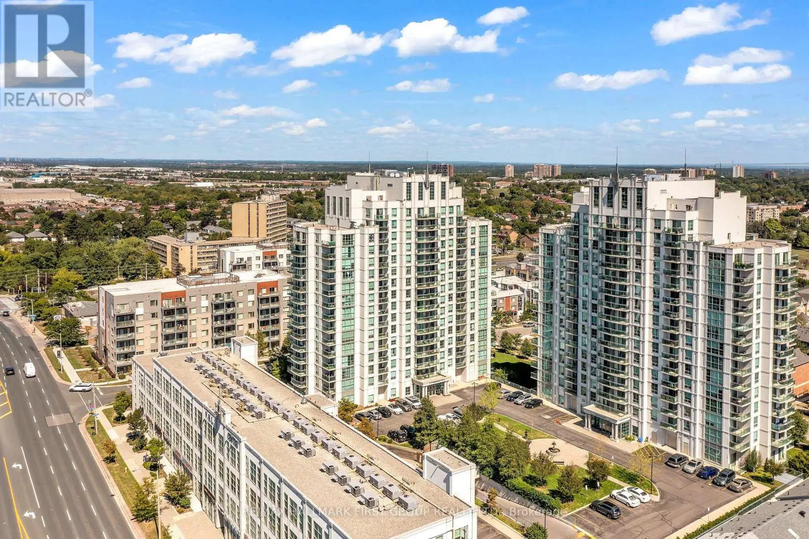 15A - 6 ROSEBANK DRIVE