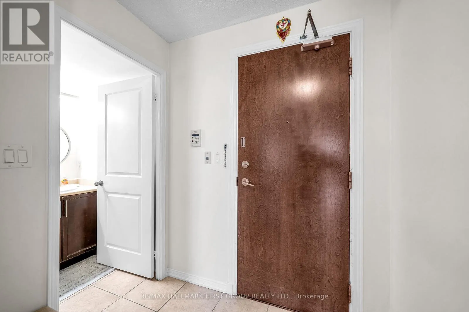 15A - 6 ROSEBANK DRIVE