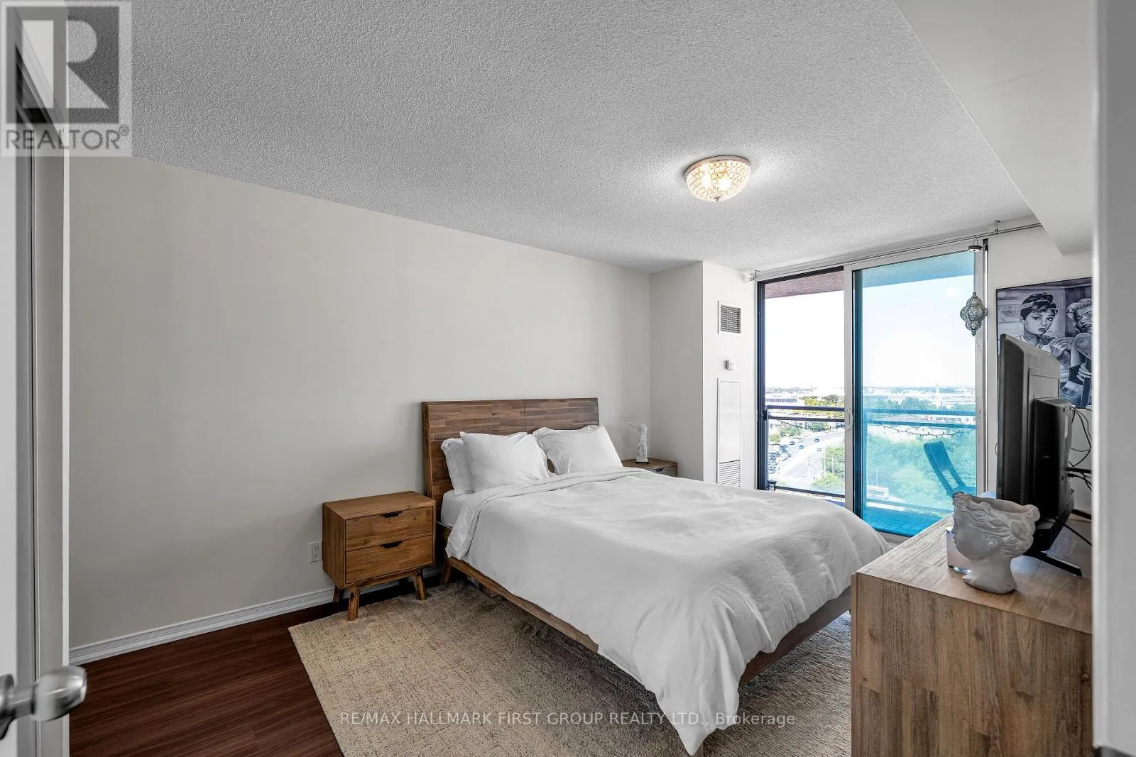 15A - 6 ROSEBANK DRIVE