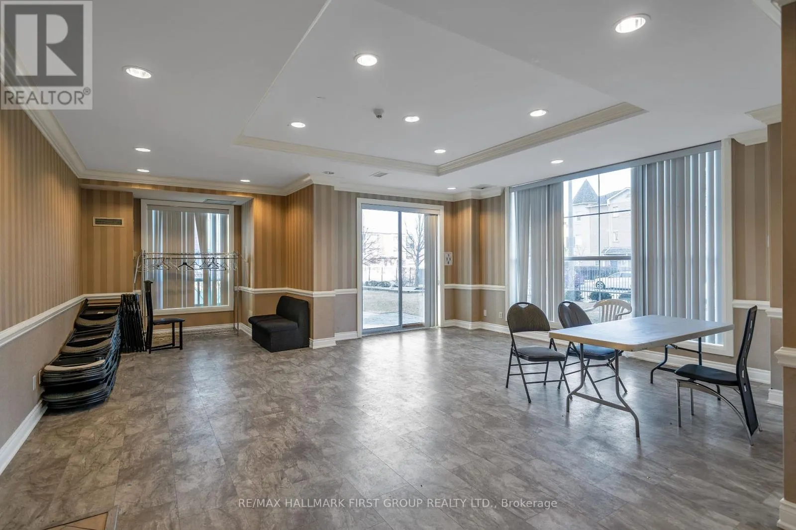 15A - 6 ROSEBANK DRIVE