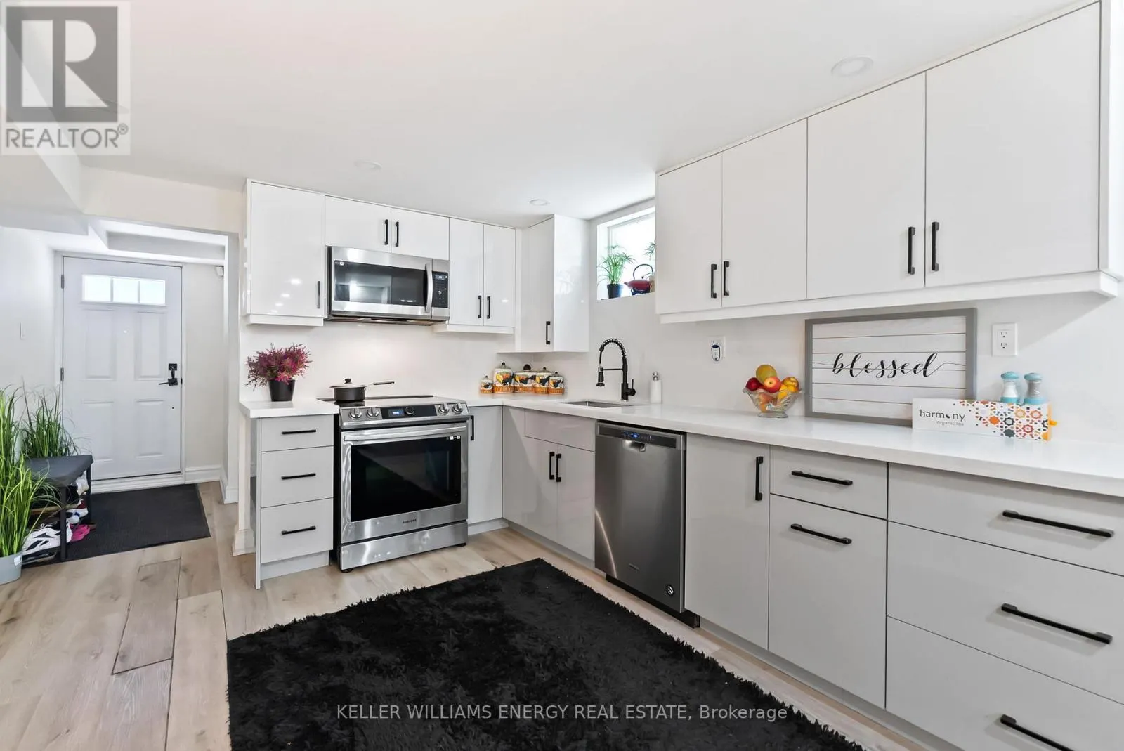 110 LITTLELEAF DRIVE