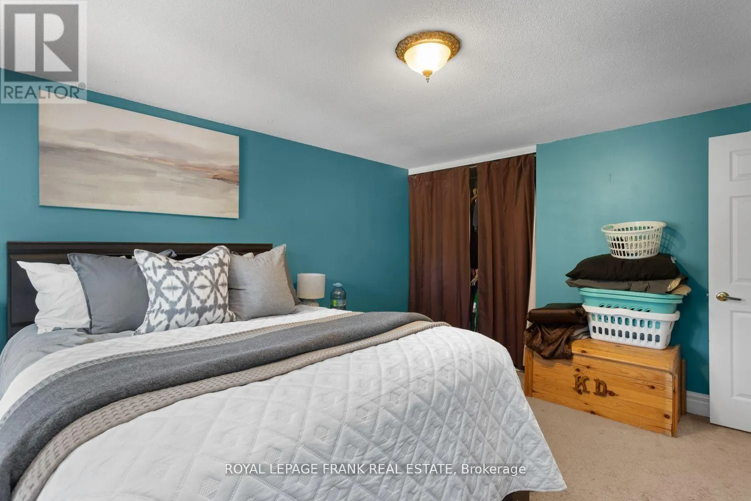 42 - 700 HARMONY ROAD N, #42