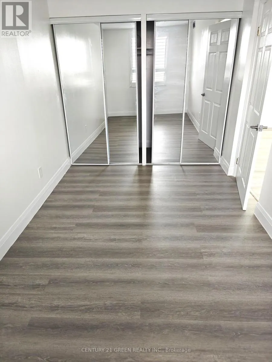 1206 - 4 PARK VISTA