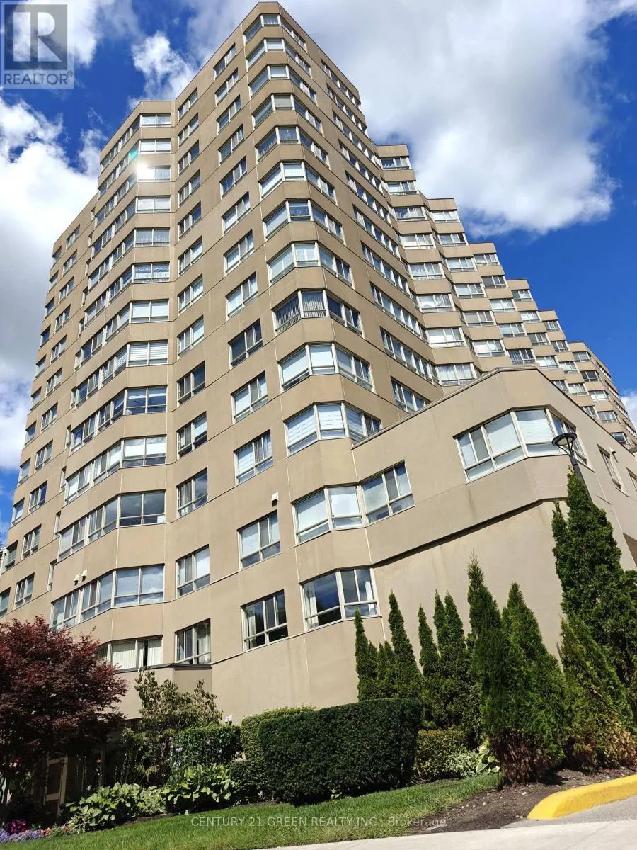 1206 - 4 PARK VISTA