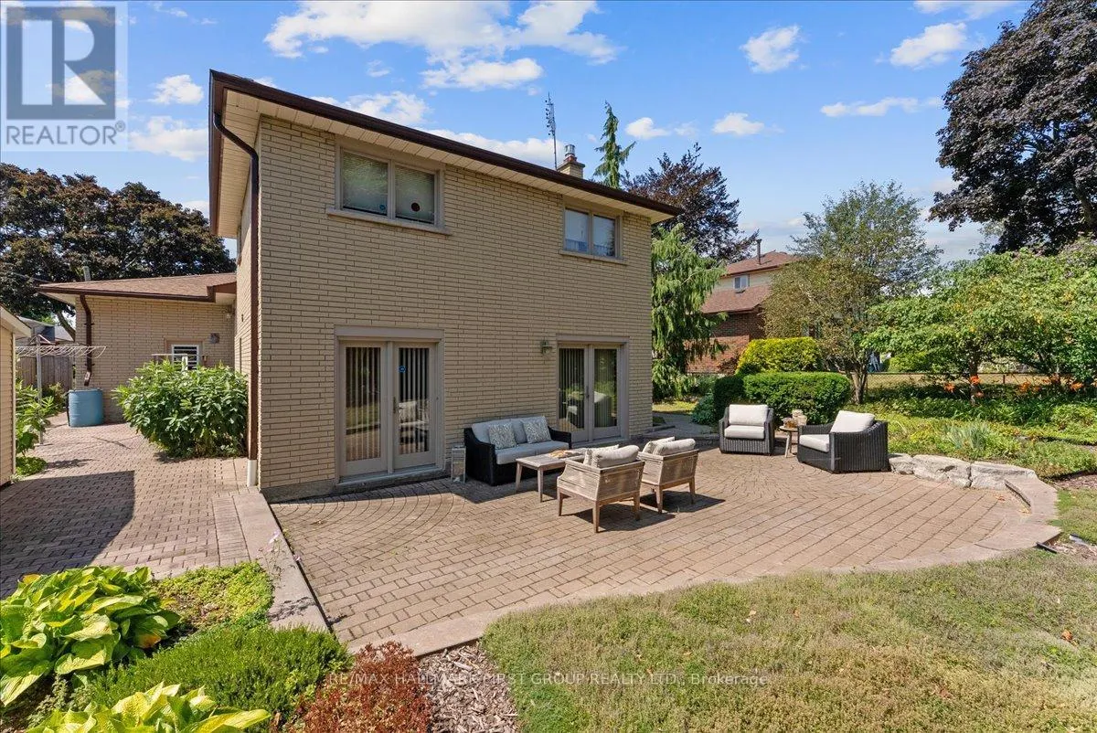 77 HILLS ROAD
