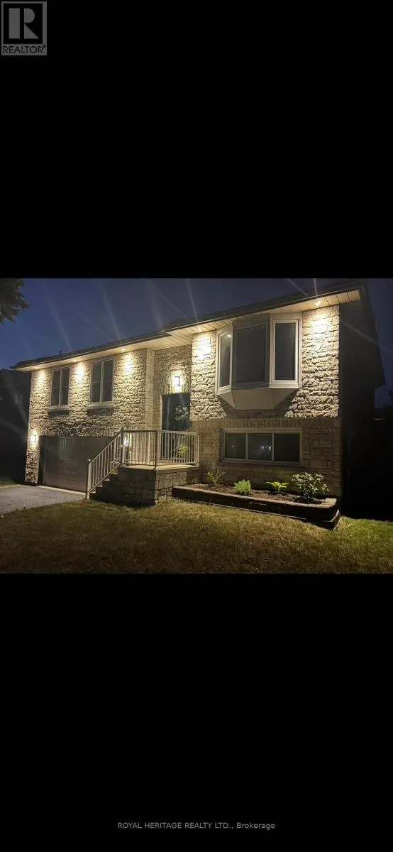 85 PINEDALE CRESCENT