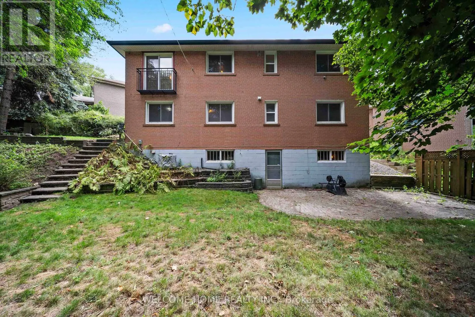 10 PENGELLY COURT