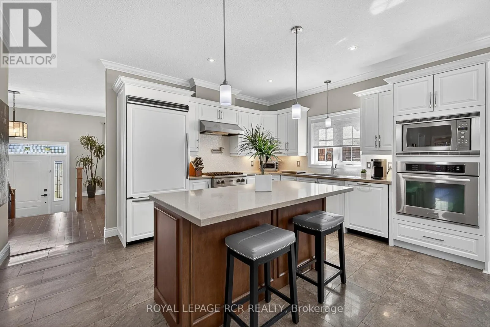 21 CORVINELLI DRIVE