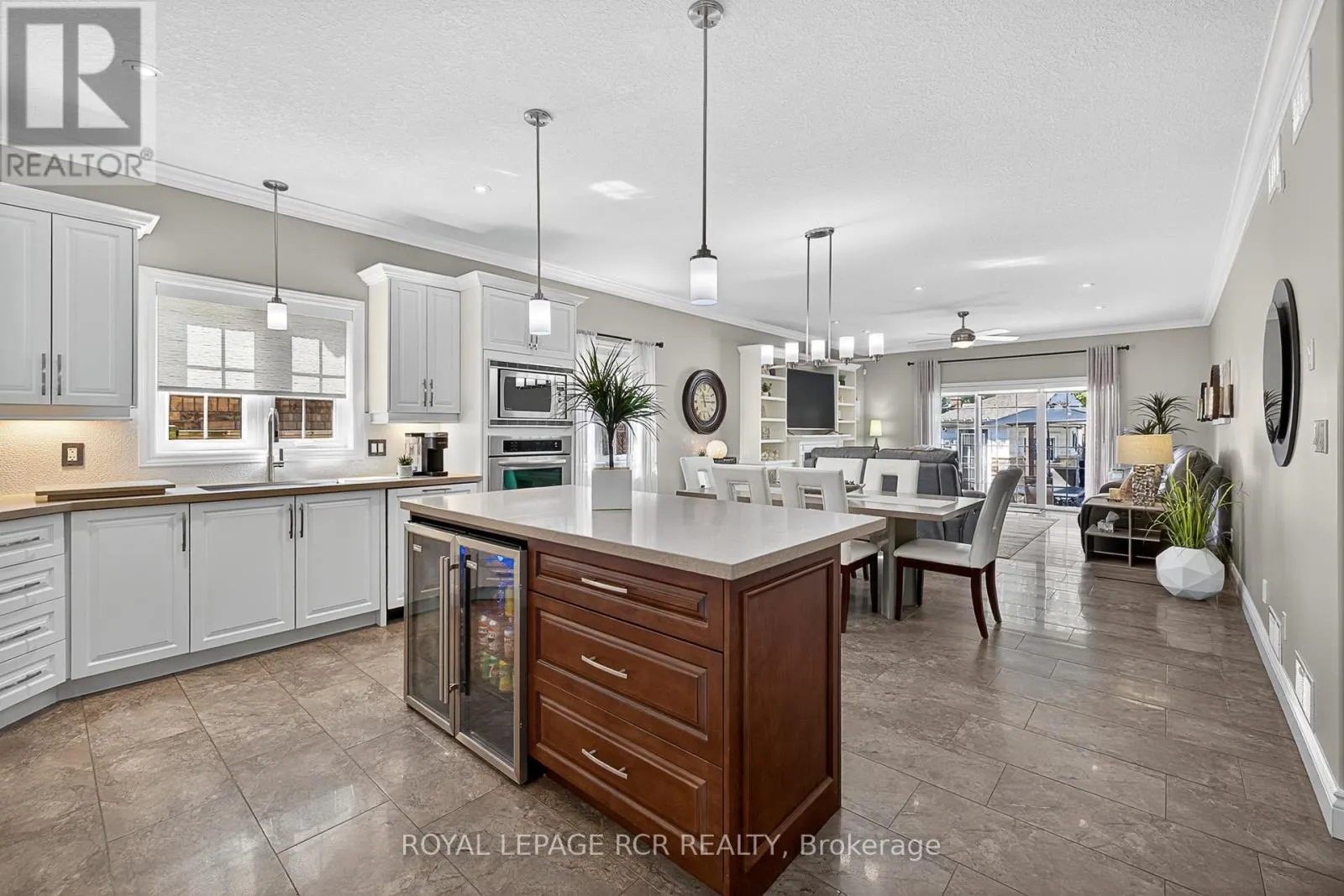 21 CORVINELLI DRIVE