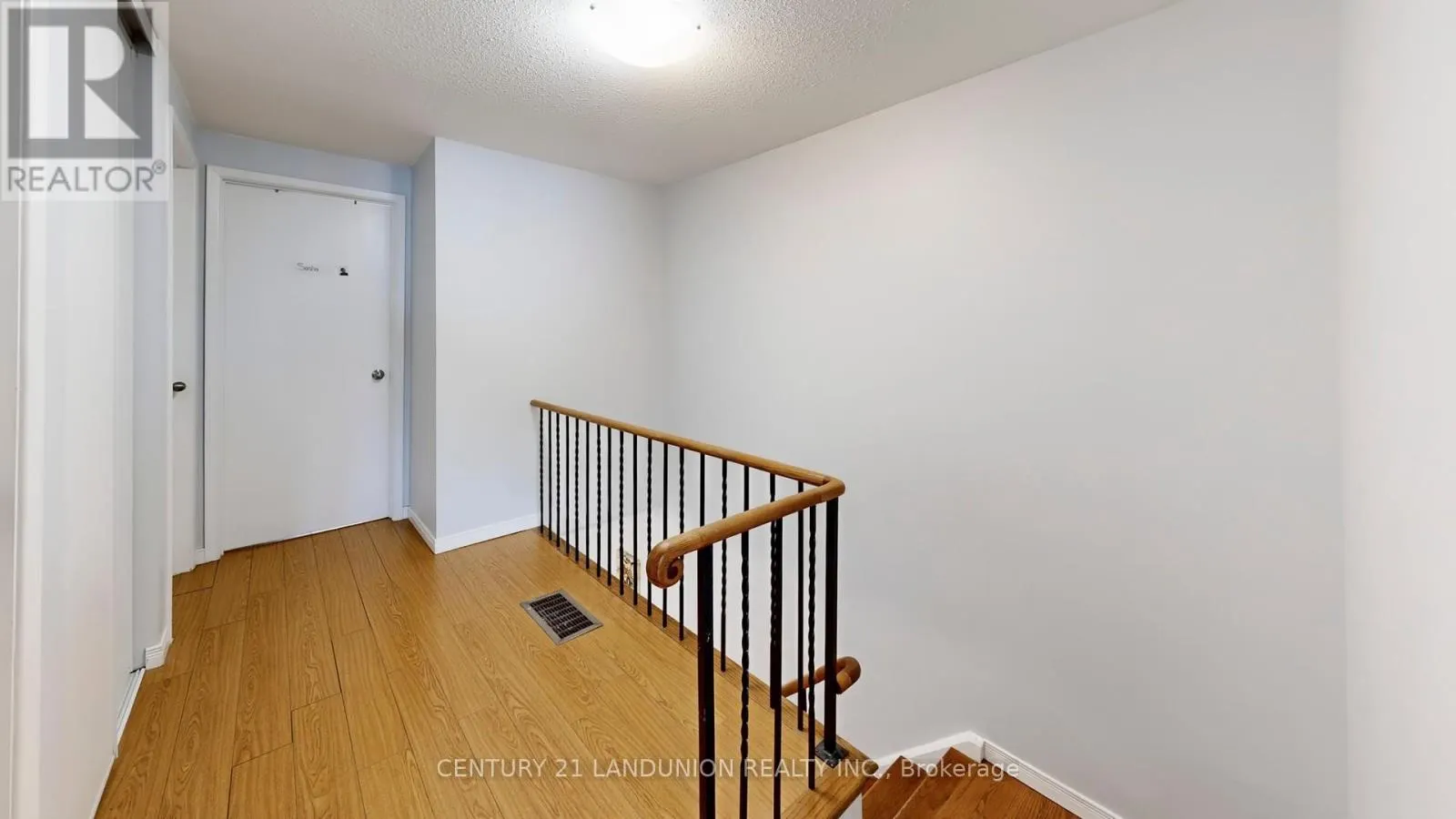 132 SILVER SPRINGS BOULEVARD