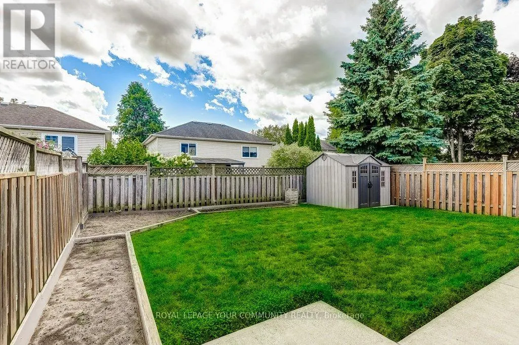 36 STIRLING AVENUE