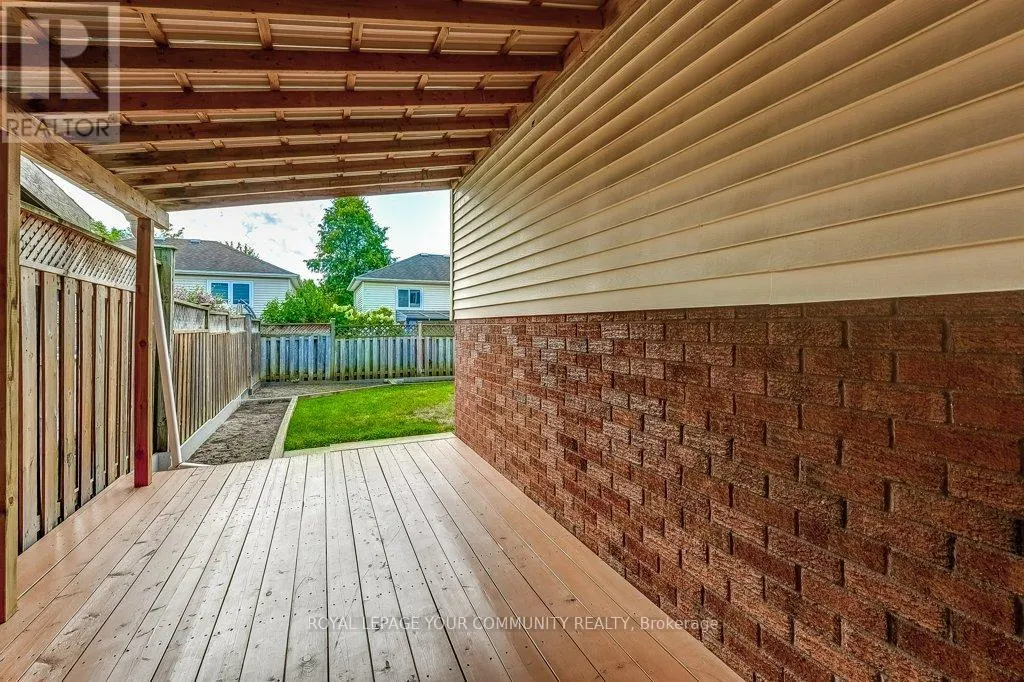 36 STIRLING AVENUE