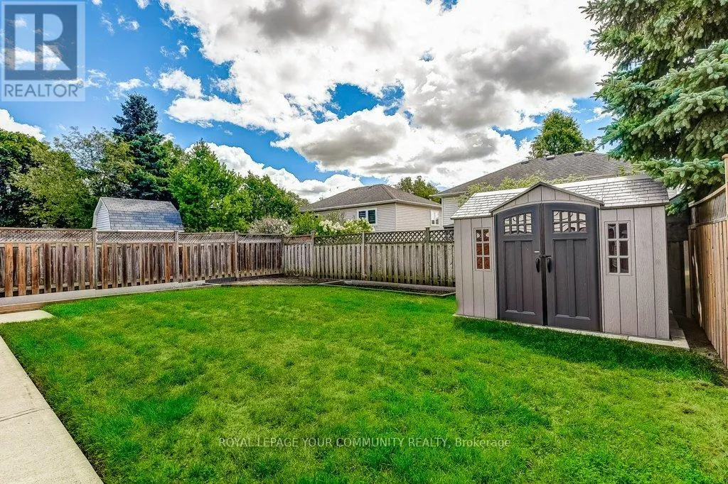 36 STIRLING AVENUE
