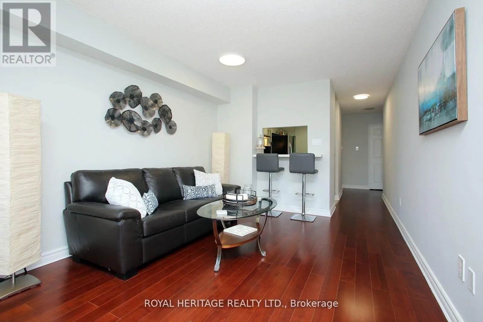 505 - 3231 EGLINTON AVENUE E
