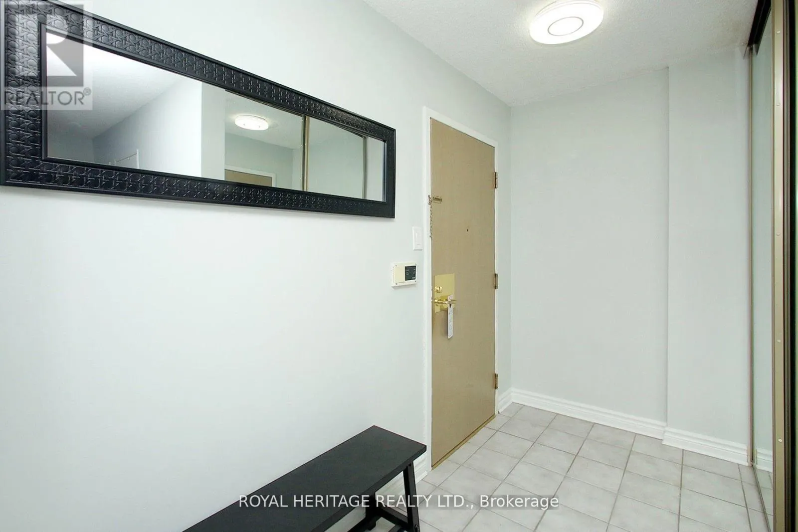 505 - 3231 EGLINTON AVENUE E
