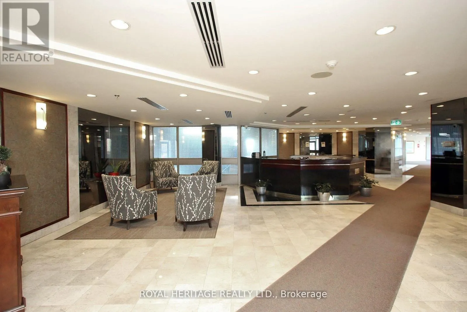 505 - 3231 EGLINTON AVENUE E