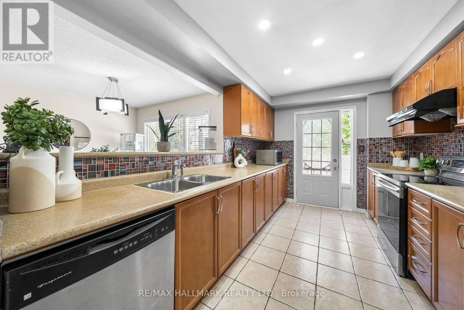 15 SNOWGOOSE TERRACE