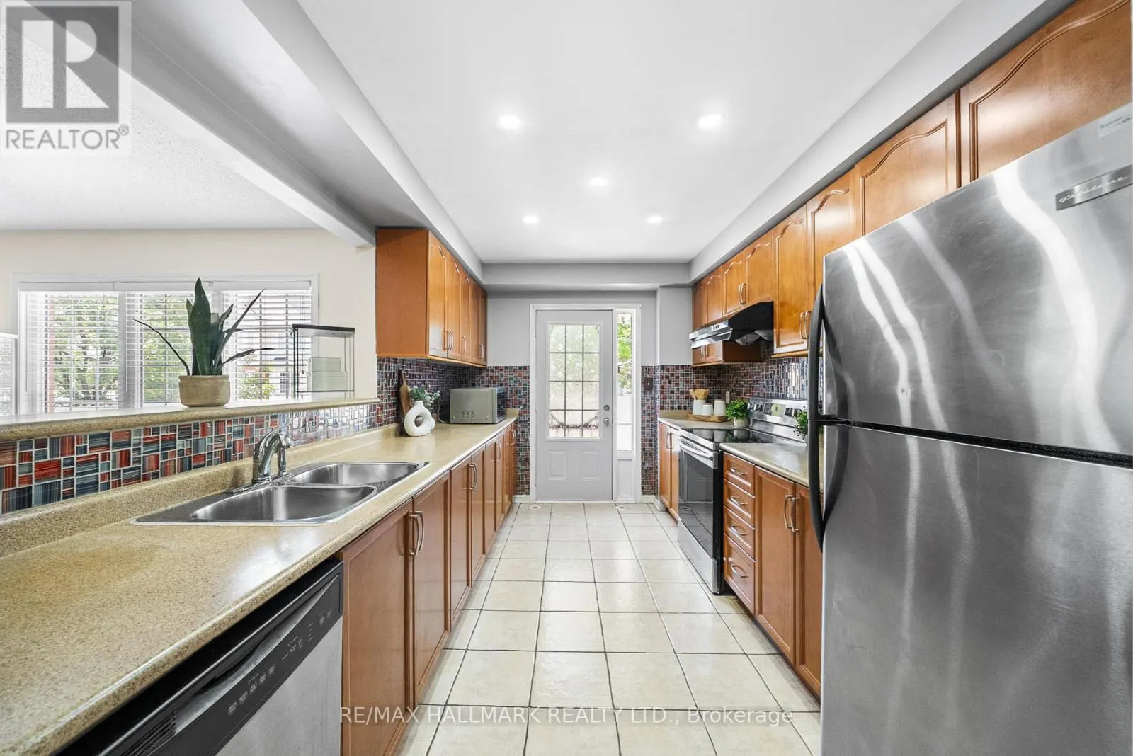 15 SNOWGOOSE TERRACE