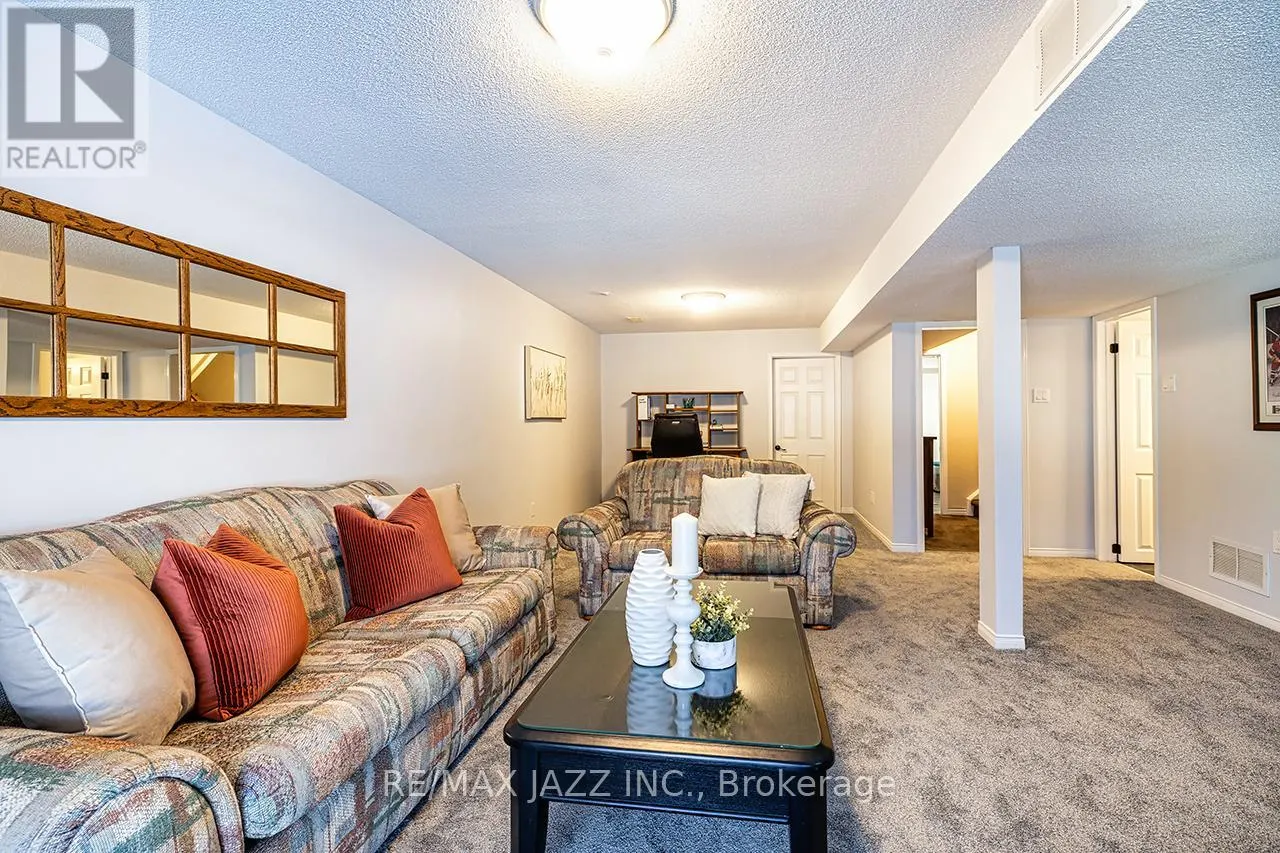 78 BONNYCASTLE DRIVE