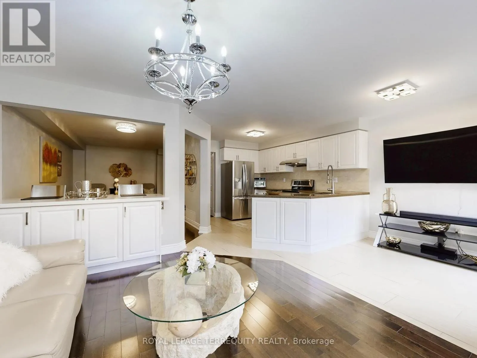 51 TASKER CRESCENT