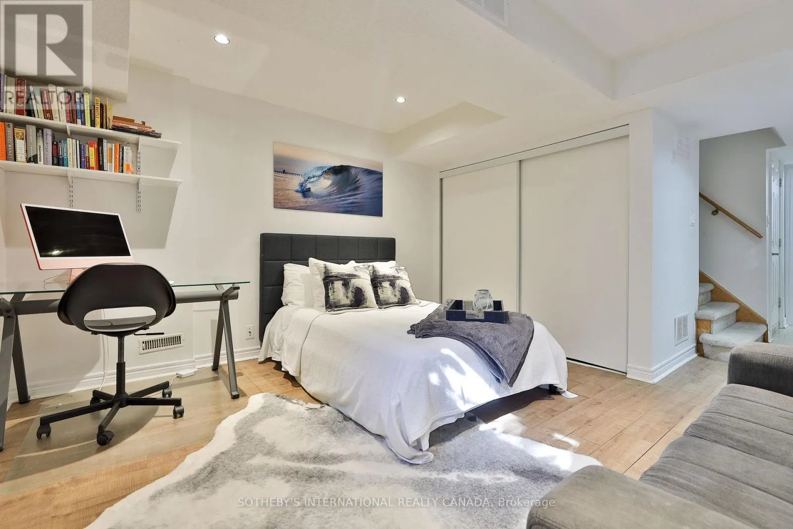 21 - 1330 ALTONA ROAD