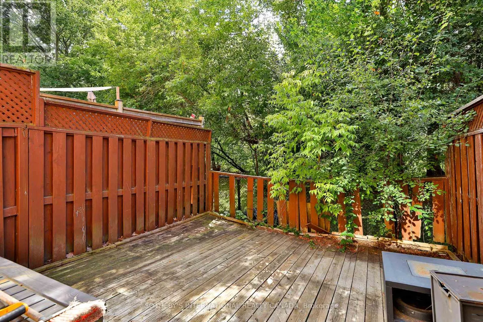 21 - 1330 ALTONA ROAD