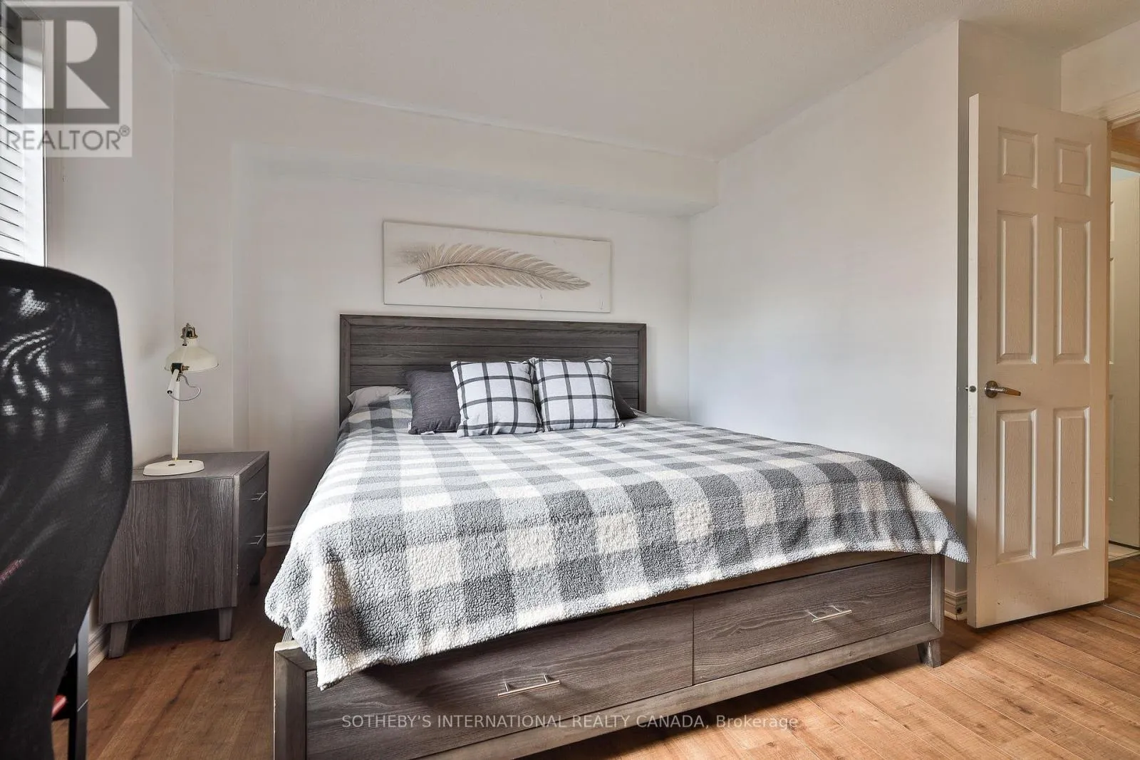 21 - 1330 ALTONA ROAD