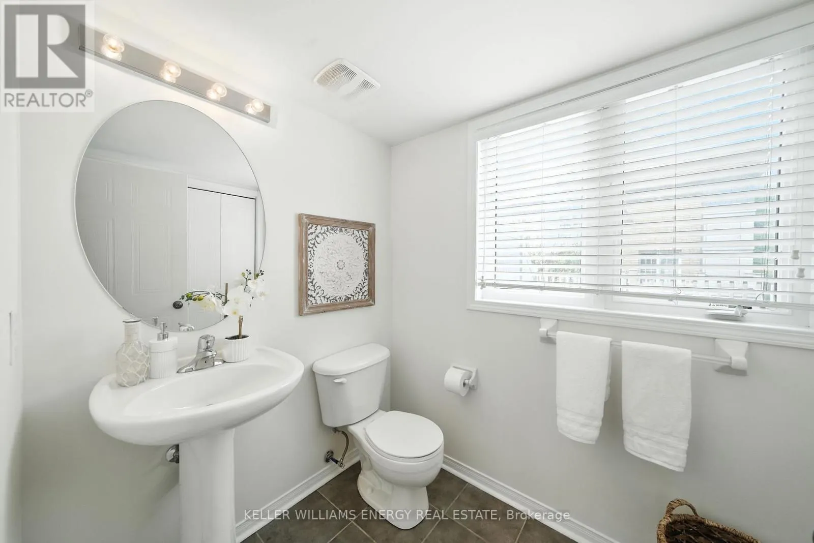 15 - 1790 FINCH AVENUE, #15