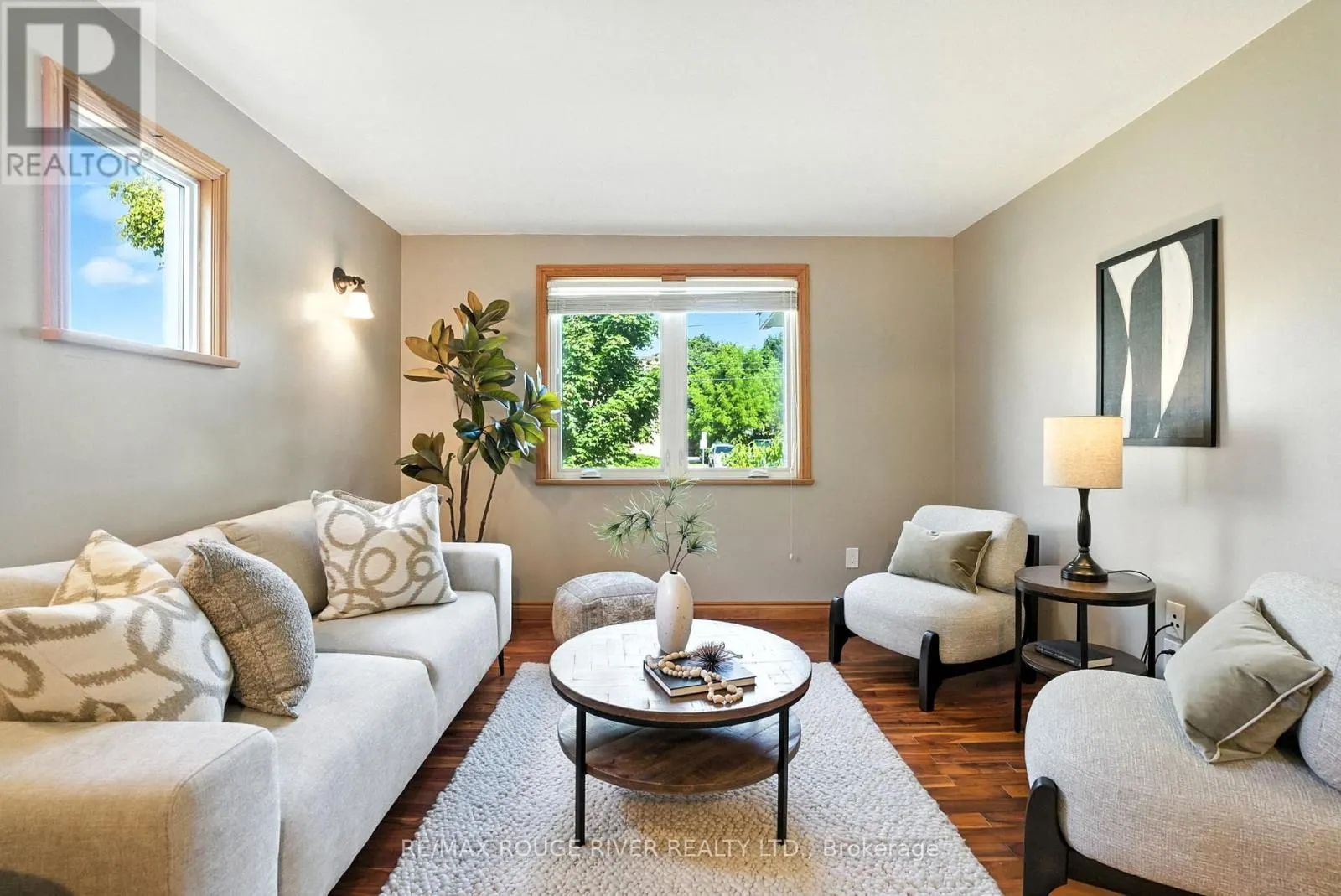 67 ORCHARD VIEW BOULEVARD