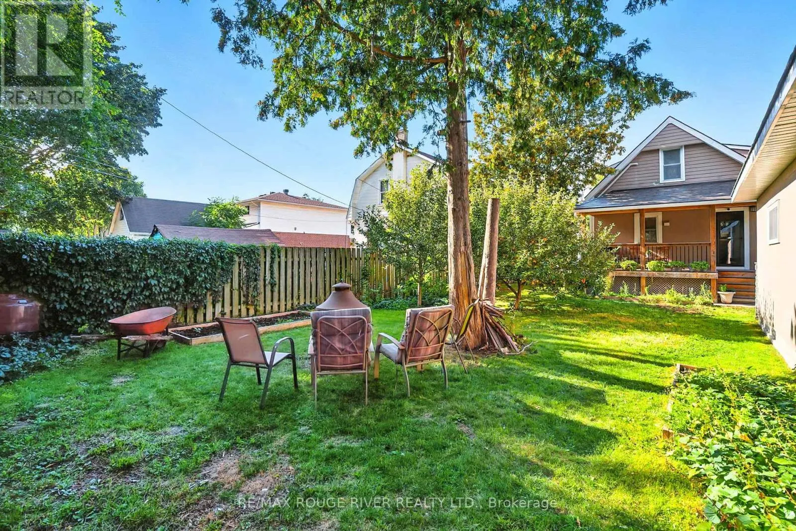 67 ORCHARD VIEW BOULEVARD